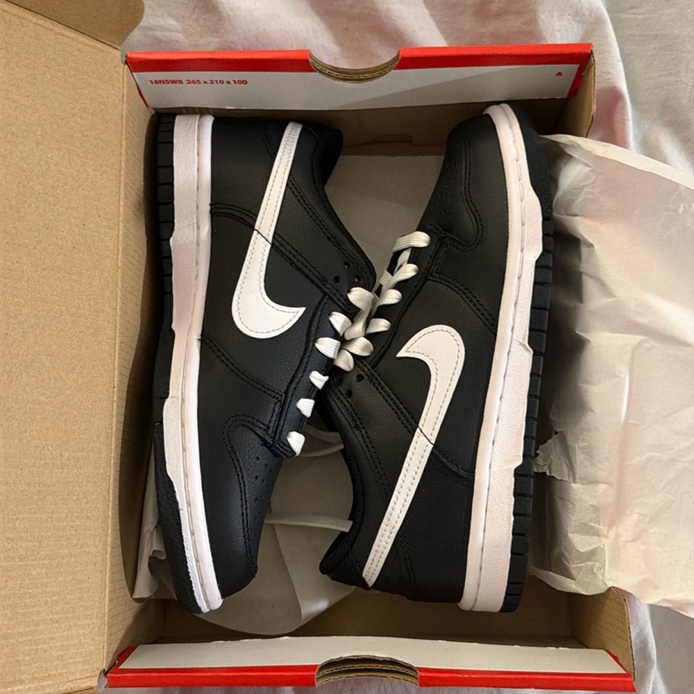 Nike Dunk Low (GS) - Black/White